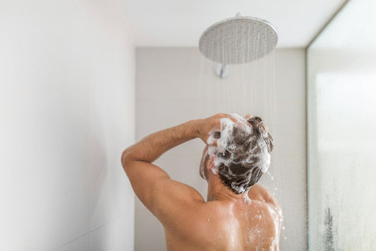 Why Use Clarifying Shampoo For Men’s Hair?